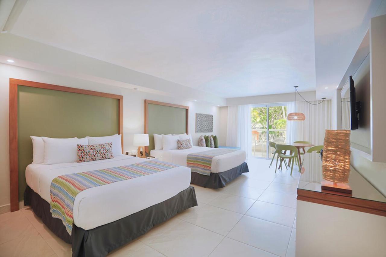 Emotions By Hodelpa Puerto Plata Hotel Exterior photo