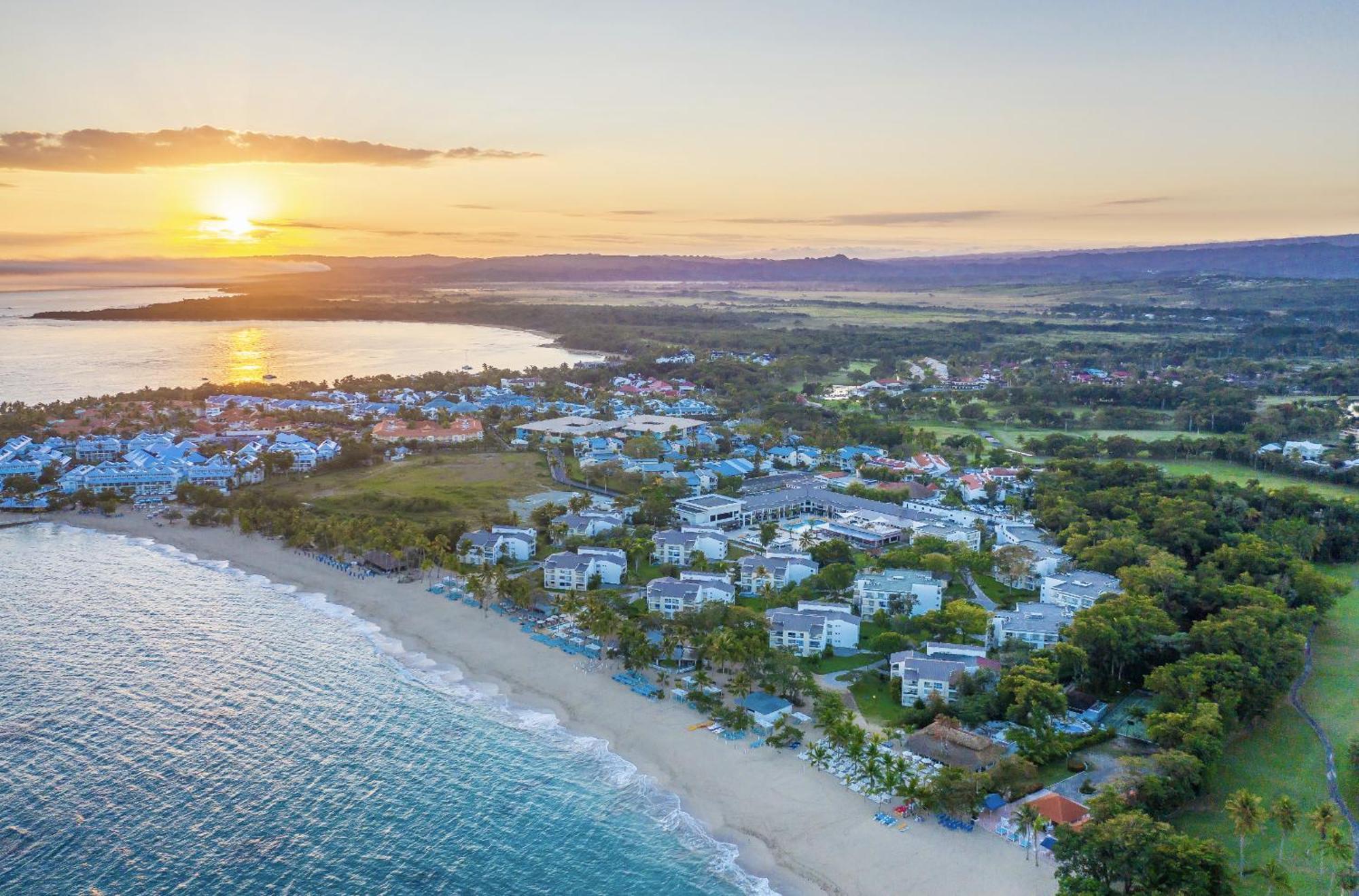 Emotions By Hodelpa Puerto Plata Hotel Exterior photo
